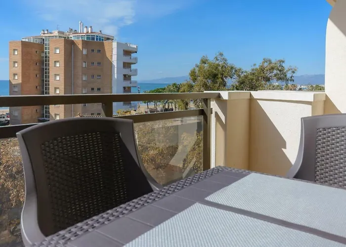 Sant Jordi Zeus Corner Apartmán *